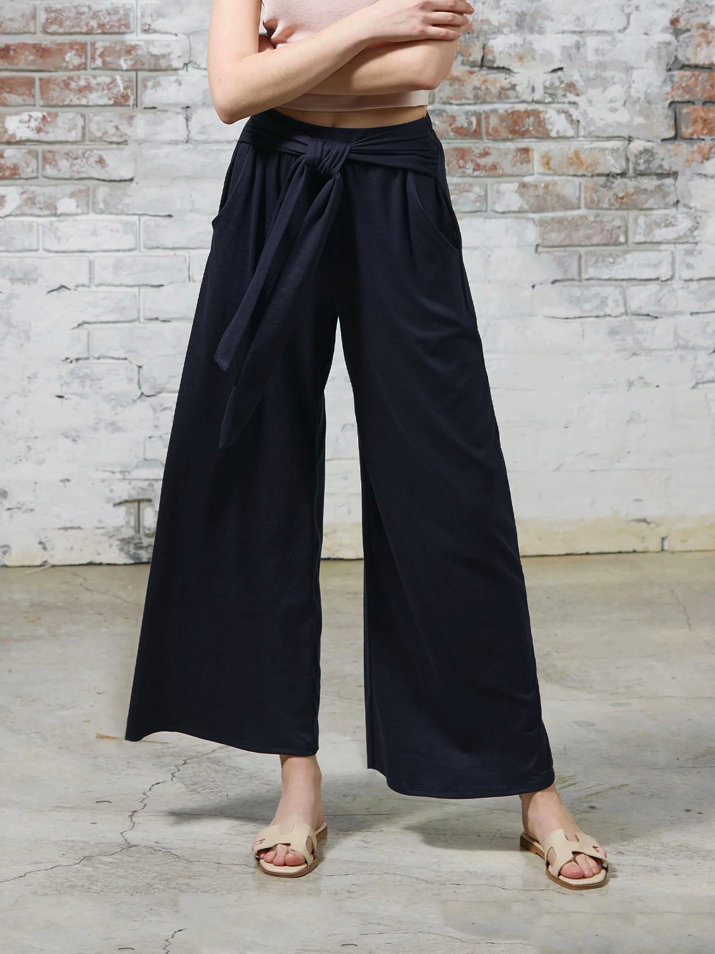 Pantalon à lacets de couleur unie pour femme