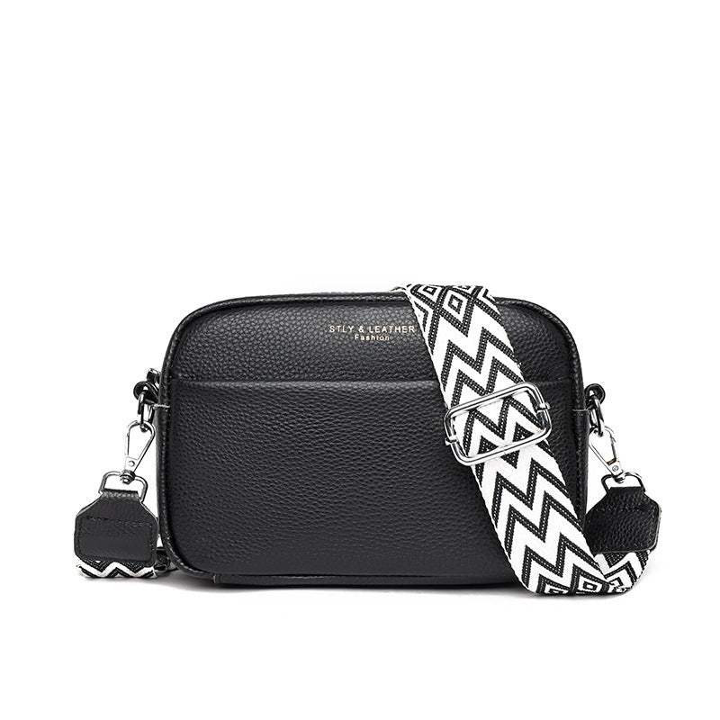 Sac bandoulière à la mode avec rhombus brodé large bandoulière mignon petit sac carré femmes