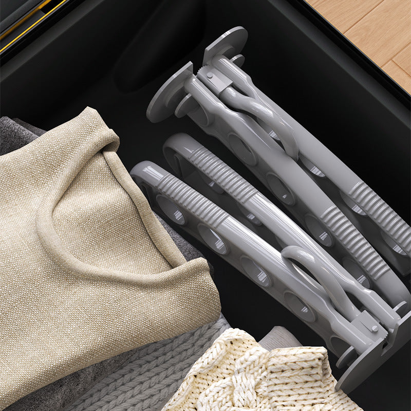 Support de rangement multifonctionnel pour cintre de voyage