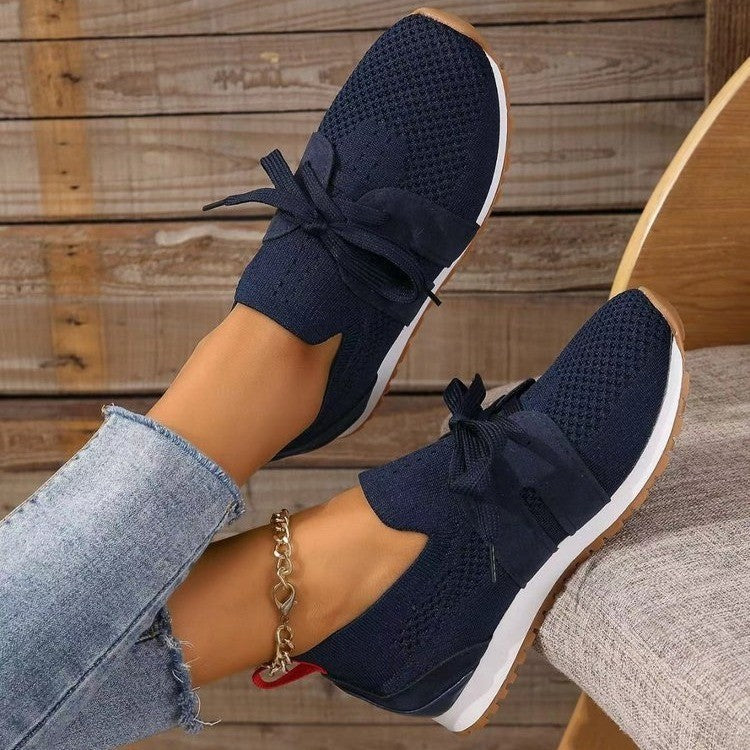 Chaussures plates à lacets,