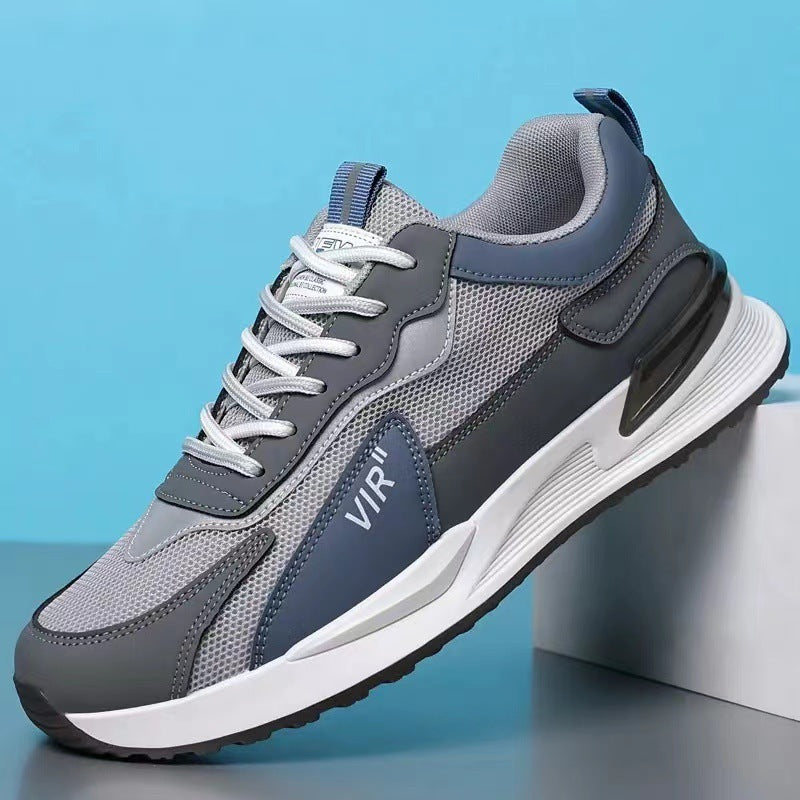 Chaussures de sport à lacets,