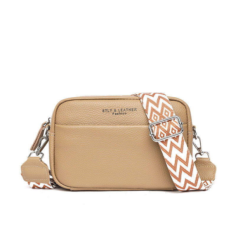 Sac bandoulière à la mode avec rhombus brodé large bandoulière mignon petit sac carré femmes