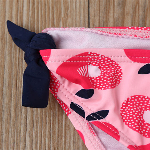 Maillot de bain simple et mignon à la mode pour filles