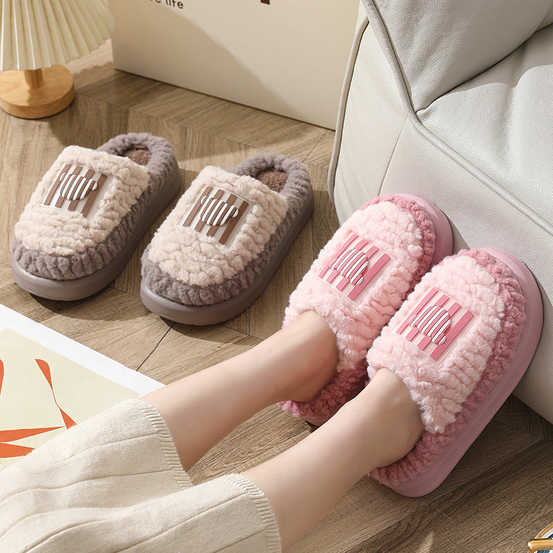 Nouvelle couleur assortie à l'agneau pantoufles d'intérieur Couple antidérapant de plancher de chambre à coucher chaussures de maison chaudes d'hiver pour femmes hommes