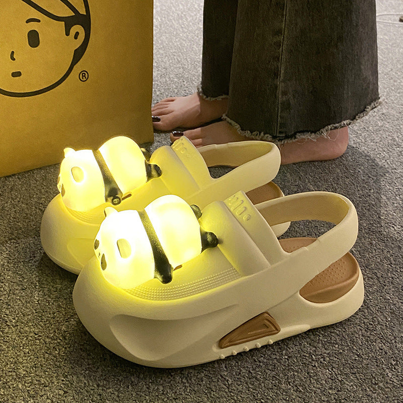 Pantoufles d'été femmes, pantoufles mignonnes 2024 avec lampe panda sandales d'été pour femmes